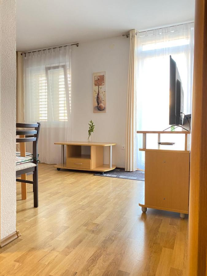 D.O.O. Yury Apartment Trogir Ngoại thất bức ảnh