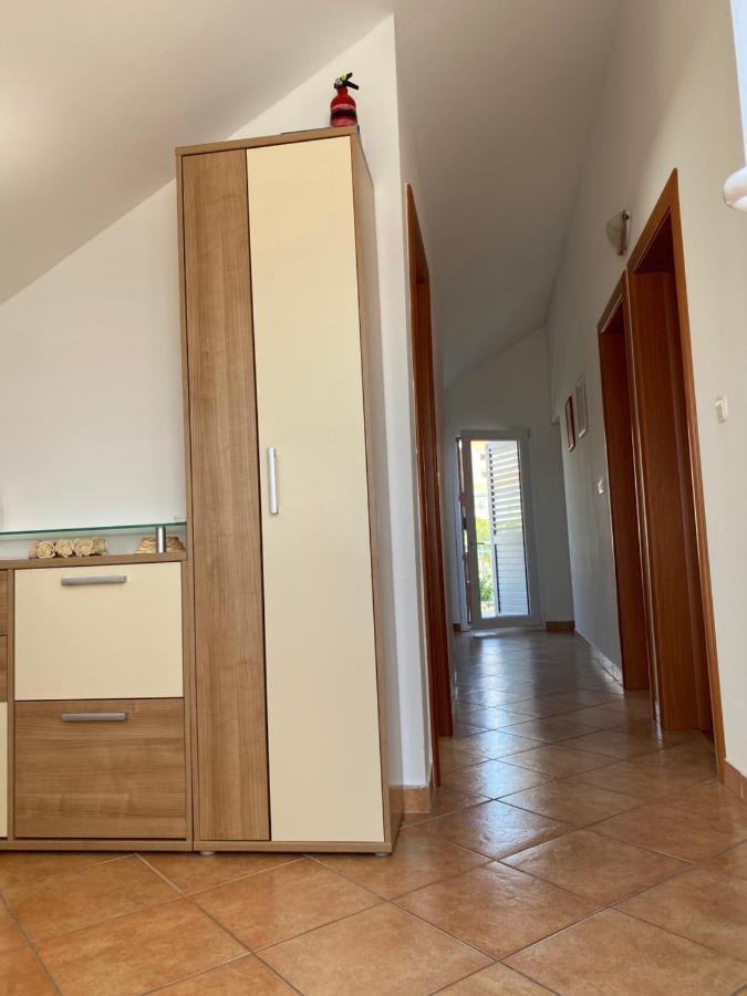 D.O.O. Yury Apartment Trogir Ngoại thất bức ảnh